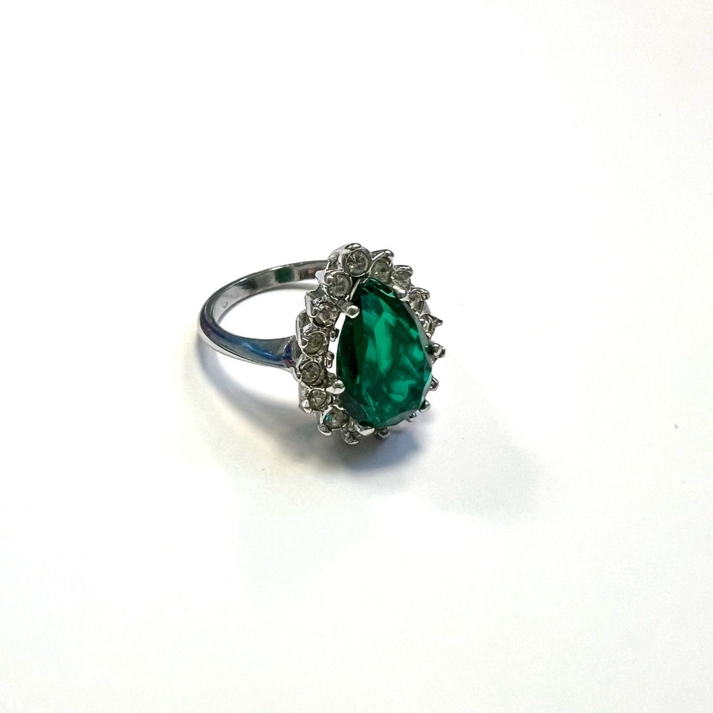 Vintage Green and Silver Halo Ring